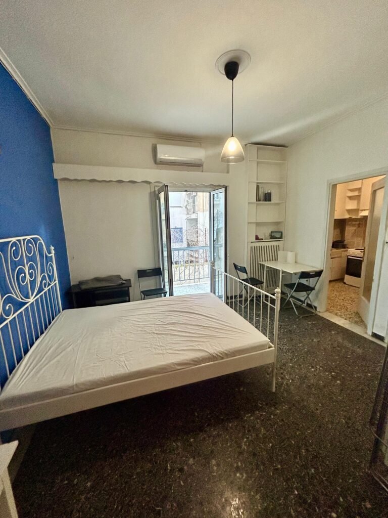 Furnished 1-Bedroom Apartment with Living Area – Kallithea · VelaProperty