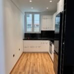 Turnkey Seaside Apartment: Fully Renovated Ground-Floor Property in Paleo Faliro · VelaProperty