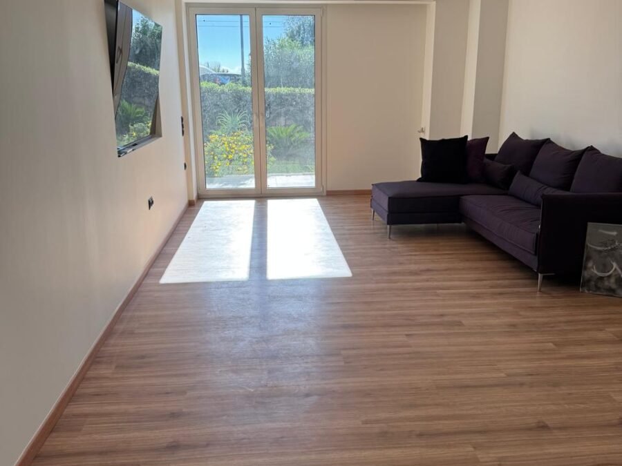 Turnkey Seaside Apartment: Fully Renovated Ground-Floor Property in Paleo Faliro