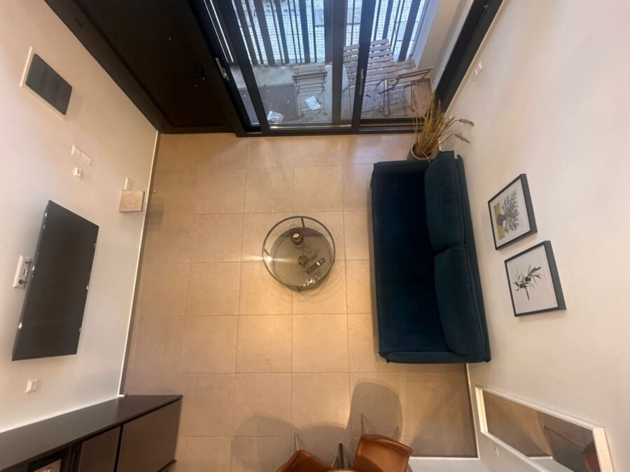 Modern Renovated Loft Apartment in Kallithea, Athens